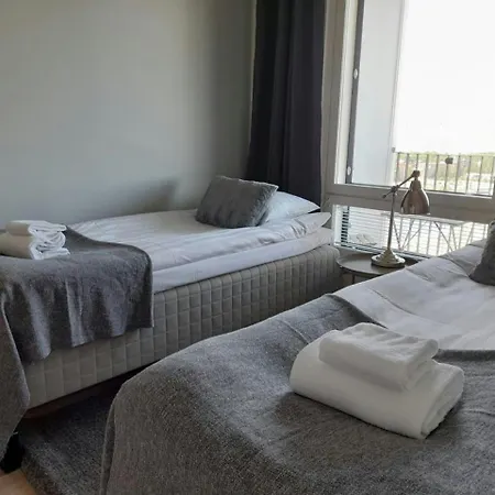 Apartment Convenient For 3 With Sauna *